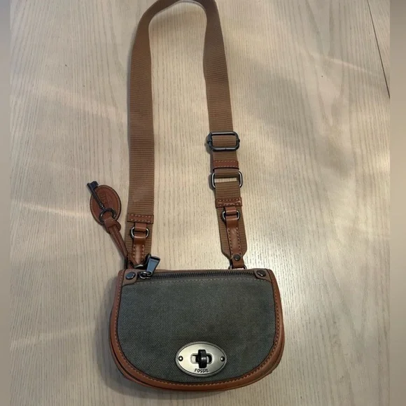 Fossil long live vintage 1954 crossbody outlet